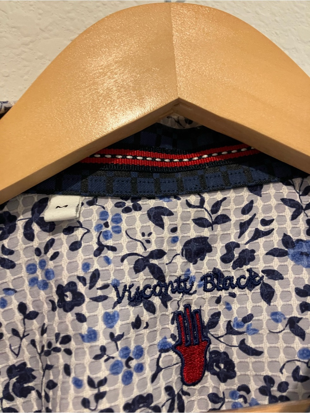 Men's Floral Button Down - Picture 3 of 5